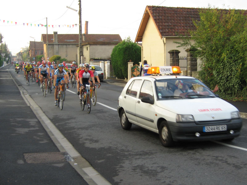 photo061001_02