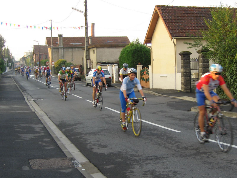 photo061001_36