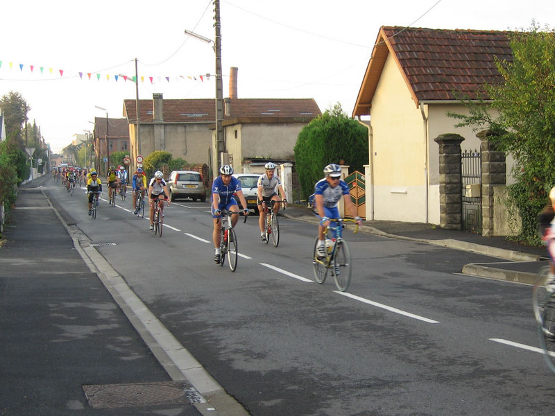 photo061001_38